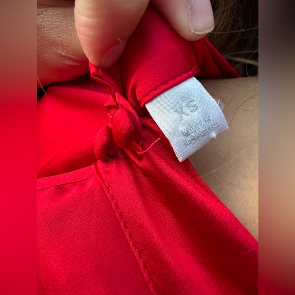 Bisou Bisou Red Cold Shoulder Top - Picture 7 of 7